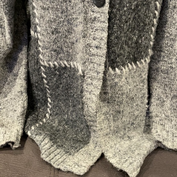 ALFRED DUNNER Gray Pattern Cardigan Size Medium - Picture 3 of 7